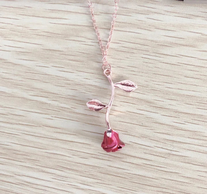 New jewelry creative drop oil red rose pendant necklace Women Copper Alloy Pendant Necklaces chain necklace