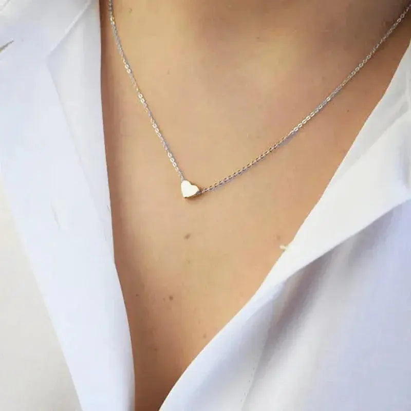 Dainty Heart Love Necklace for Women β Minimalist Everyday Jewelry Aurellia
